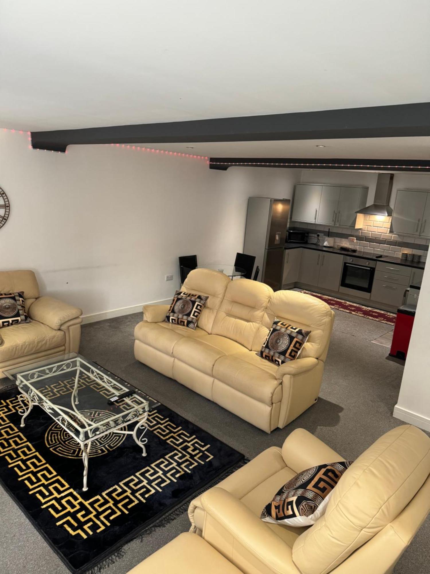 2 Bedroom Apartment In Doncaster City Centre Екстер'єр фото